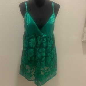 Victoria’s Secret vintage slip Emerald Y2K velvet floral embellishment sheer